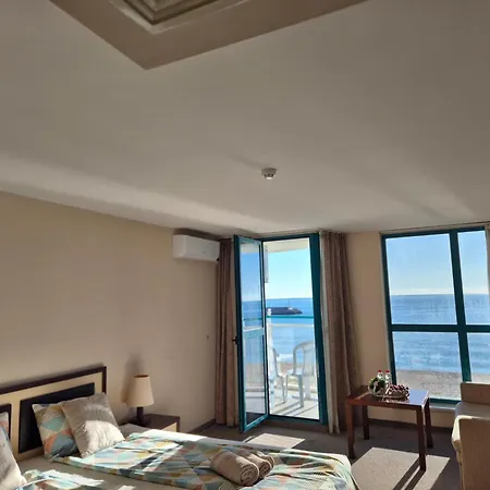 Berlin Golden Azure Vista * Златни пясъци